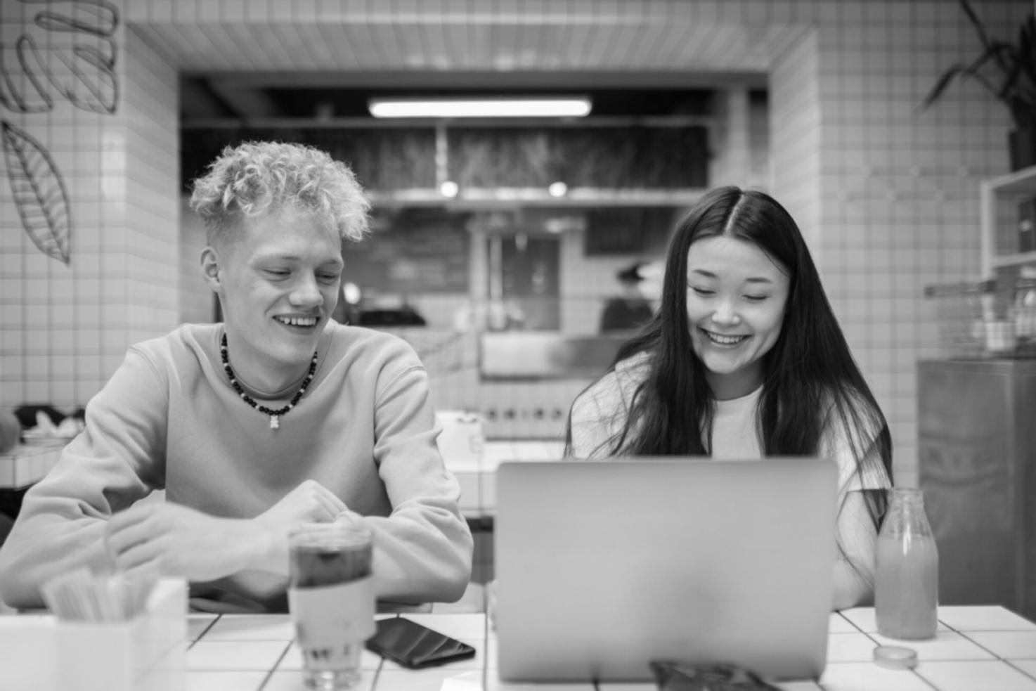 Moderne Finanztools und Analysemethoden